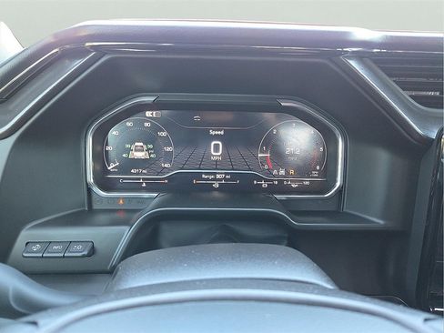 Used 2025 GMC Sierra 1500 AT4 w/ AT4 Premium Package image 7