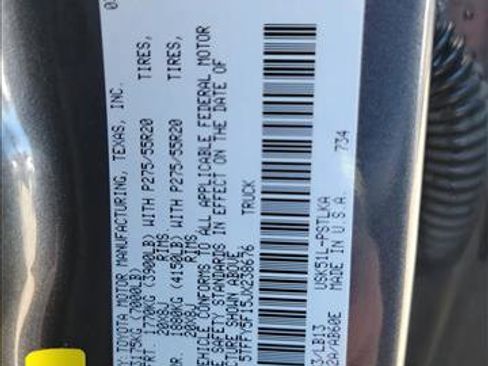 Used 2018 Toyota Tundra Limited image 23