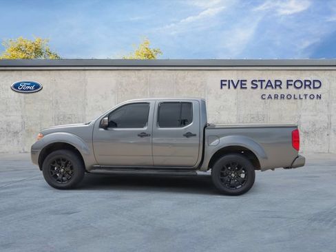 Used 2019 Nissan Frontier SV w/ Value Truck Package RWD image 5