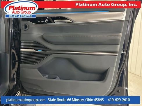 Used 2023 Jeep Grand Wagoneer L Series III w/ Rear Seat Video Group 1 AWD/4WD image 51