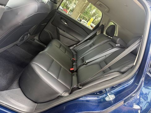 Used 2026 Nissan Rogue SL FWD image 38