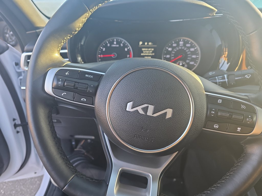 Used 2024 Kia K5 GT-Line w/ GT-Line Premium Package AWD/4WD image 13