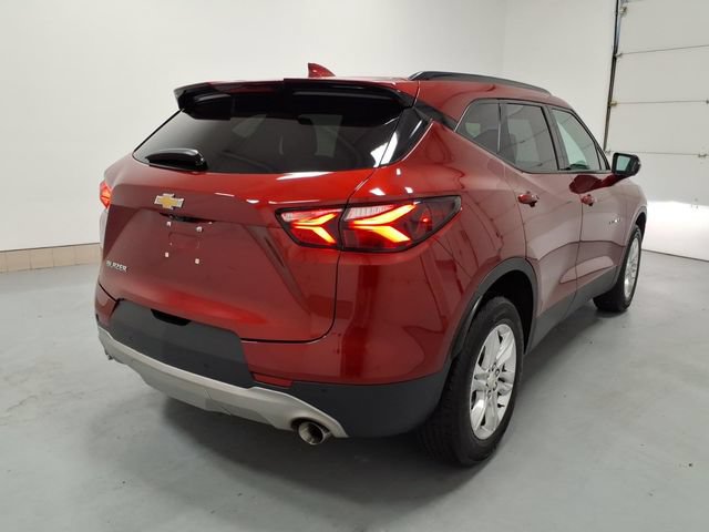 Used 2021 Chevrolet Blazer LT w/ Sound & Technology Package FWD image 3