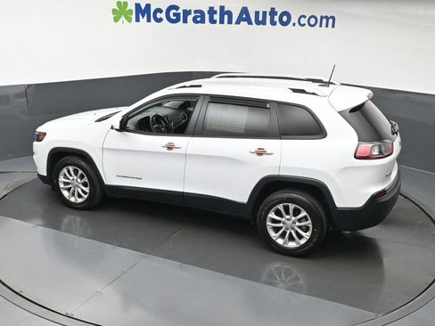 Used 2020 Jeep Cherokee Latitude FWD image 23