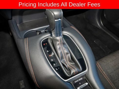 Used 2024 Honda HR-V Sport image 15