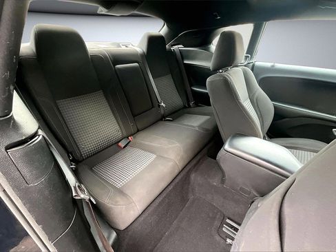 Used 2023 Dodge Challenger SXT image 23