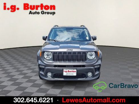 Used 2019 Jeep Renegade Altitude w/ UConnect 8.4 Nav Group AWD/4WD image 2