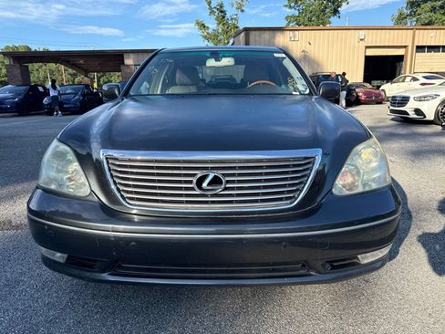 Used 2004 Lexus LS 430 w/ Modern Luxury Pkg RWD image 3