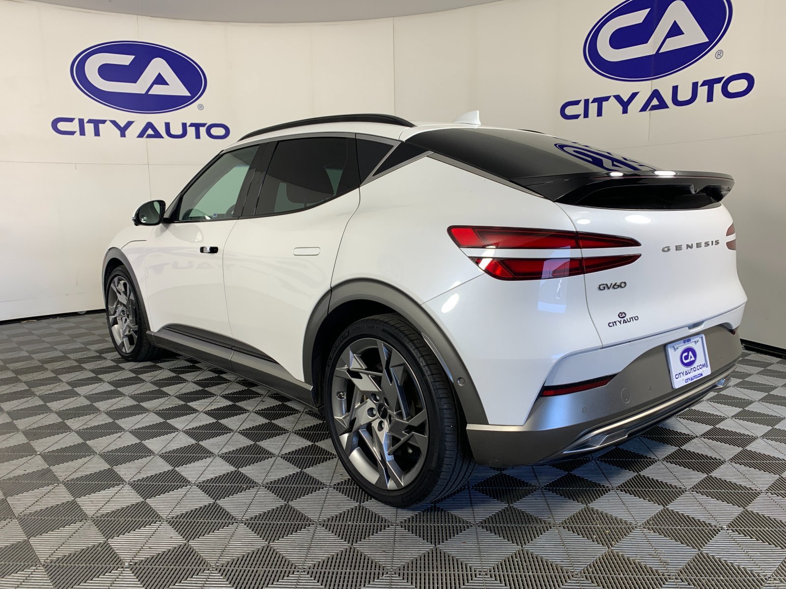 Used 2023 Genesis GV60 Performance AWD/4WD image 5