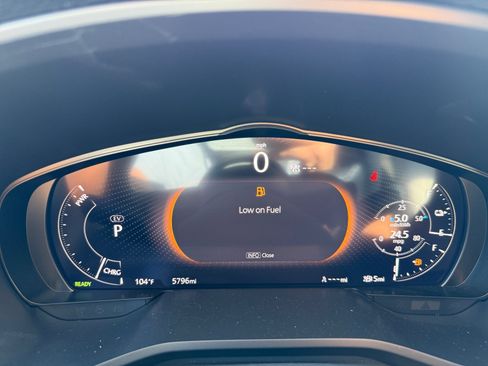 Certified 2024 MAZDA CX-90 Plug-In Hybrid w/ Preferred AWD/4WD image 11