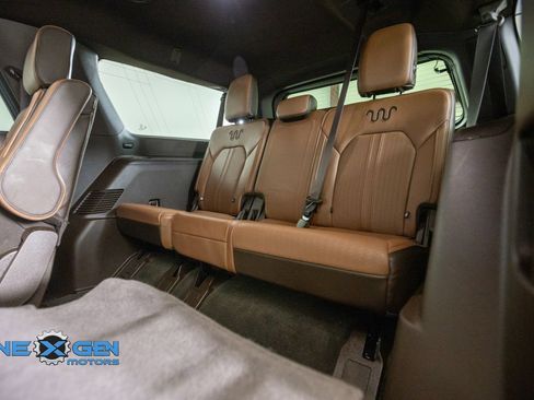 Used 2024 Ford Expedition Max King Ranch AWD/4WD image 31