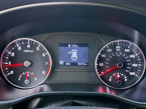 Used 2022 Kia Sportage LX FWD image 16