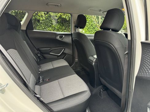 Used 2020 Kia Soul S image 16