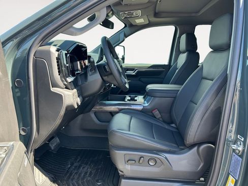 New 2026 Chevrolet Silverado 3500 LTZ w/ LTZ Plus Package AWD/4WD image 6