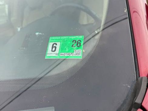 Used 2008 Saturn Outlook XR w/ Premium Trim Package image 29