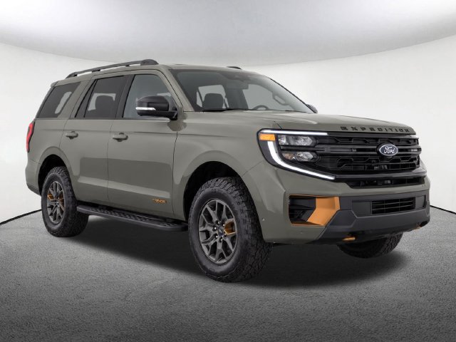 Used 2025 Ford Expedition Tremor AWD/4WD image 2