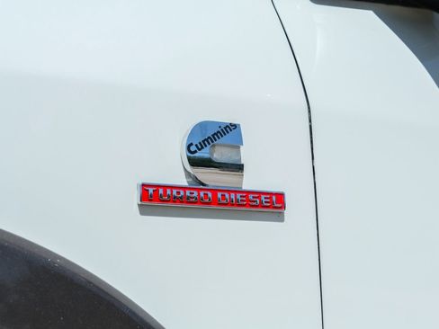 Used 2019 RAM 2500 Limited AWD/4WD image 29