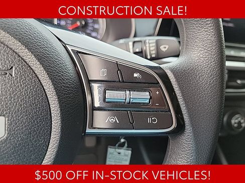 Used 2024 Kia Forte LXS w/ LXS Technology Package FWD image 24