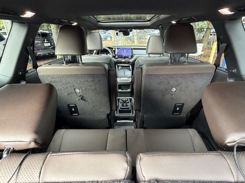 Used 2024 Lexus TX 350 AWD w/ Technology Package image 48