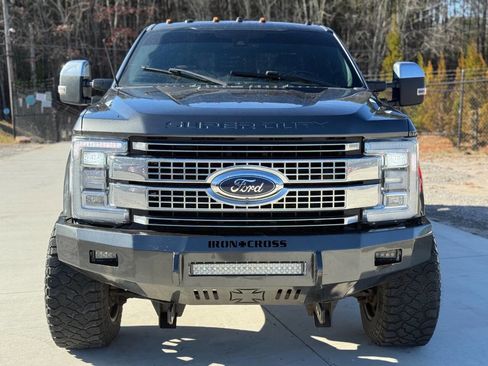 Used 2017 Ford F350 Platinum w/ Platinum Ultimate Package AWD/4WD image 2