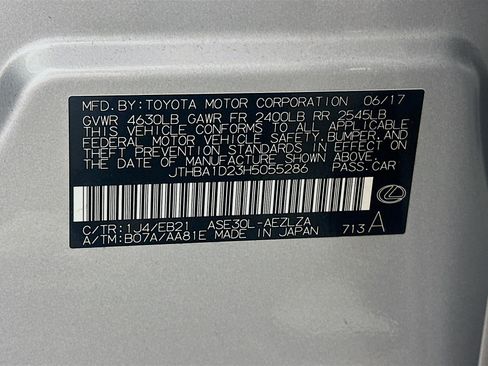 Used 2017 Lexus IS 200t w/ Premium Package RWD image 12