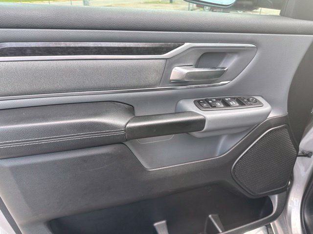 Used 2022 RAM 1500 Big Horn AWD/4WD image 14