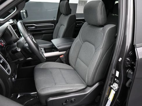 Used 2021 RAM 1500 Big Horn AWD/4WD image 17