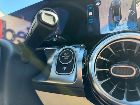New 2026 Mercedes-Benz GLB 250 4MATIC image 31