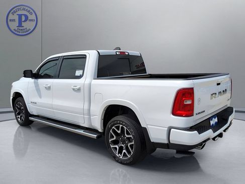 Used 2025 RAM 1500 Laramie w/ Sport Appearance Package AWD/4WD image 5