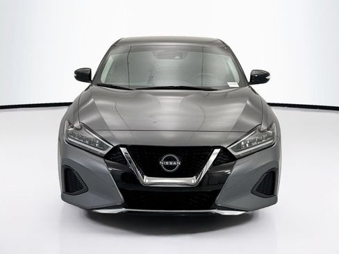 Used 2023 Nissan Maxima SV w/ Floor Mat Group FWD image 2