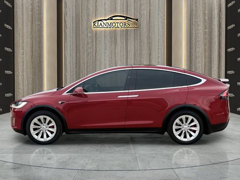 Used 2019 Tesla Model X Performance AWD/4WD image 9