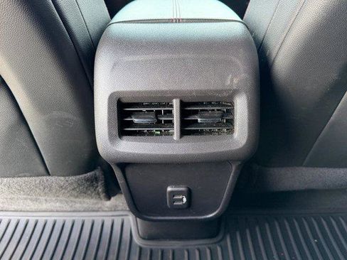 Used 2024 Chevrolet Equinox RS image 17