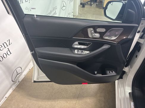 New 2026 Mercedes-Benz GLE 350 4MATIC image 8