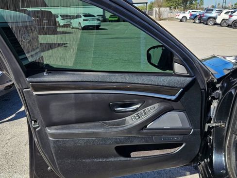 Used 2013 BMW M5 image 10