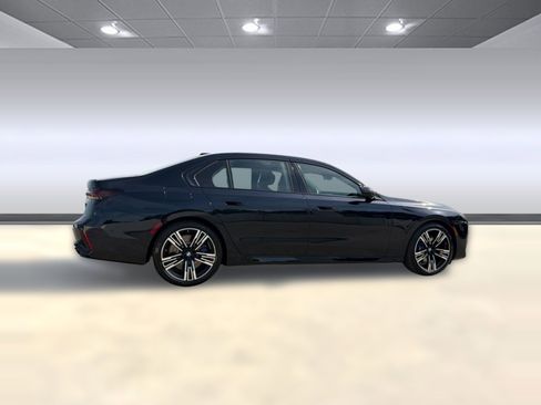 New 2026 BMW 760i xDrive AWD/4WD image 19