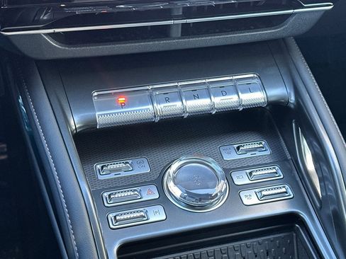 New 2026 Lincoln Nautilus Premier w/ Jet Appearance Package image 20