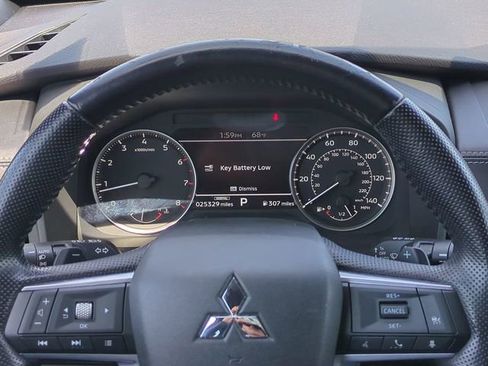 Used 2022 Mitsubishi Outlander SE FWD image 28