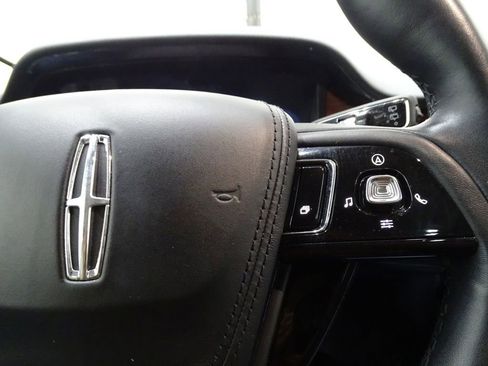 Used 2020 Lincoln Aviator Reserve w/ Equipment Group 202A image 21