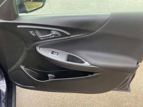 Used 2023 Chevrolet Malibu LT image 36