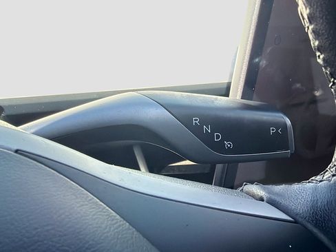 Used 2020 Tesla Model Y Performance AWD/4WD image 24