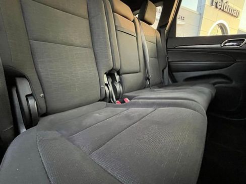 Used 2015 Jeep Grand Cherokee Laredo w/ Quick Order Package 23E AWD/4WD image 25