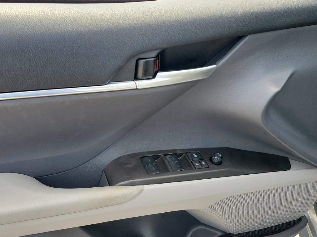 Certified 2024 Toyota Camry SE FWD image 19