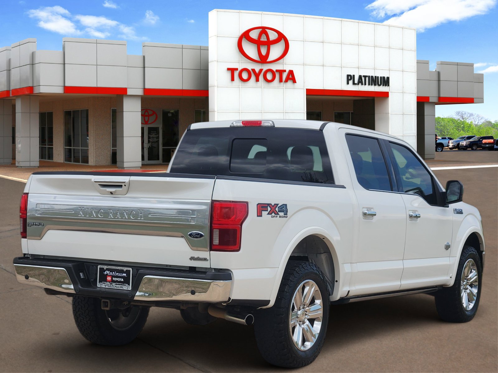 Used 2020 Ford F150 King Ranch w/ Equipment Group 601A Luxury AWD/4WD image 4