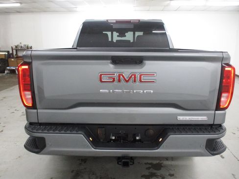 New 2026 GMC Sierra 1500 Elevation w/ Elevation Premium Package AWD/4WD image 9