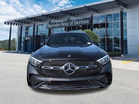 Certified 2025 Mercedes-Benz GLC 300 4MATIC image 9