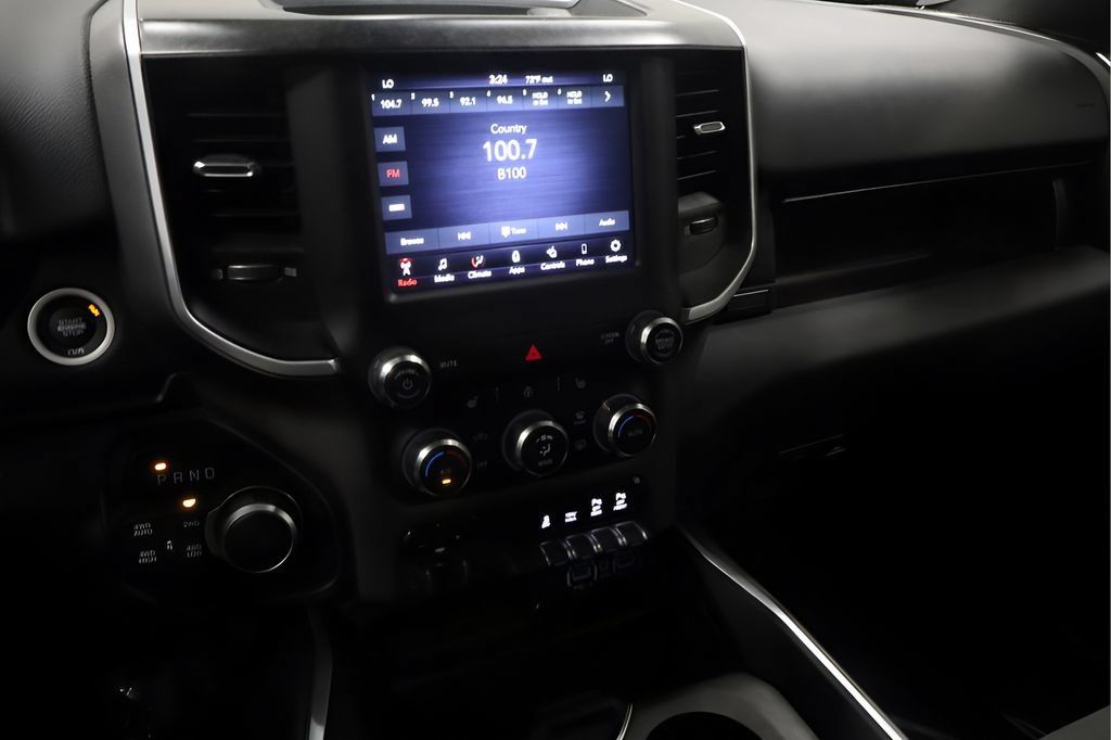 Used 2021 RAM 1500 Big Horn AWD/4WD image 19