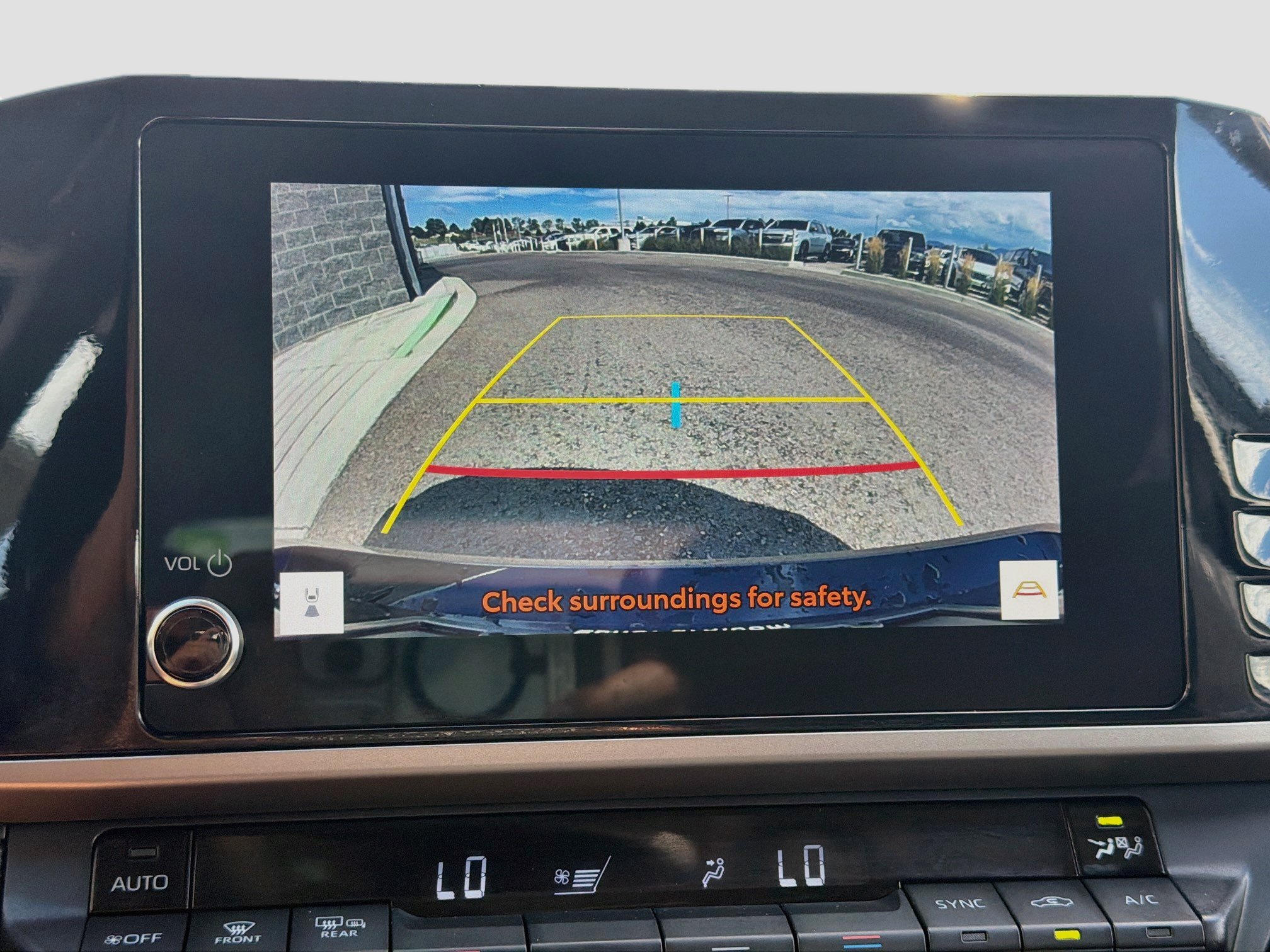 Used 2025 Toyota Camry LE FWD image 23