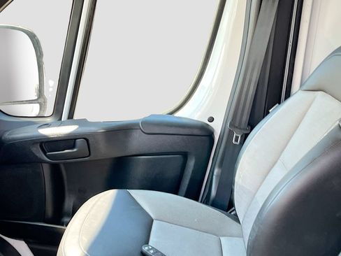Used 2024 RAM ProMaster 2500 w/ Quick Order Package 22G SLT FWD image 21