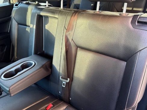 Used 2019 Volkswagen Atlas SE FWD image 14