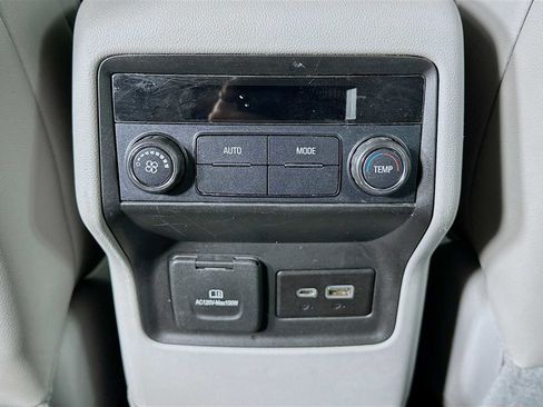 Used 2020 GMC Acadia SLT image 22